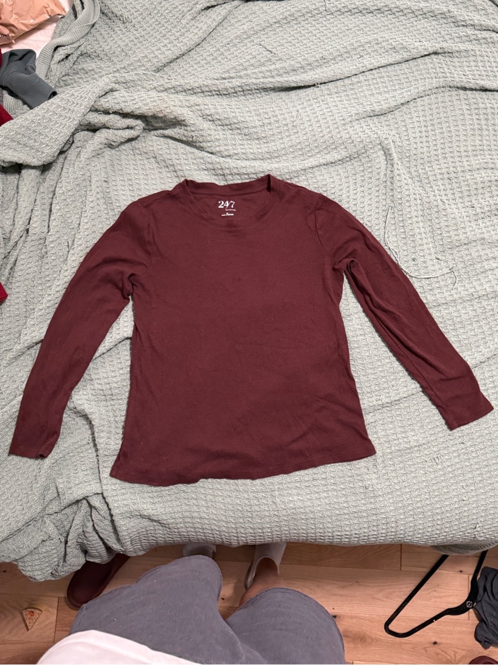 ⭐️Maurice’s 24/7 Maroon Long Sleeve Tee